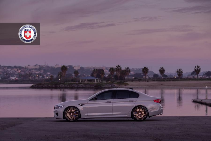  BMW M5 on HRE Wheels (RS308) 2019 года  (фото 3 из 12)